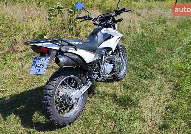 Хонда XR 150L, объемом двигателя 0.15 л и пробегом 15 тыс. км за 1900 $, фото 1 на Automoto.ua