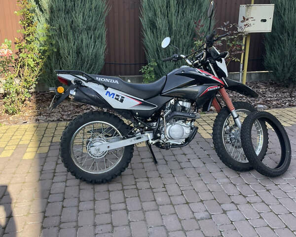 Хонда XR 150L, объемом двигателя 0 л и пробегом 16 тыс. км за 1900 $, фото 7 на Automoto.ua