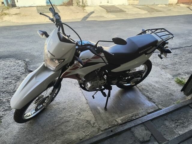Хонда XR 150L, объемом двигателя 0.15 л и пробегом 0 тыс. км за 2600 $, фото 3 на Automoto.ua