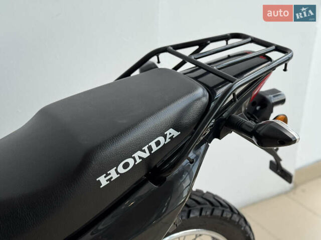 Хонда XR 150L, объемом двигателя 0.15 л и пробегом 1 тыс. км за 2500 $, фото 21 на Automoto.ua