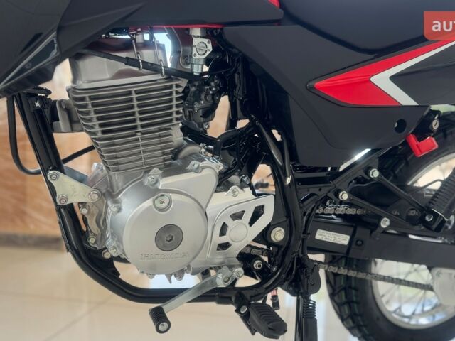 купить новое авто Хонда XR 150L 2025 года от официального дилера «Форсаж авто» Хонда фото