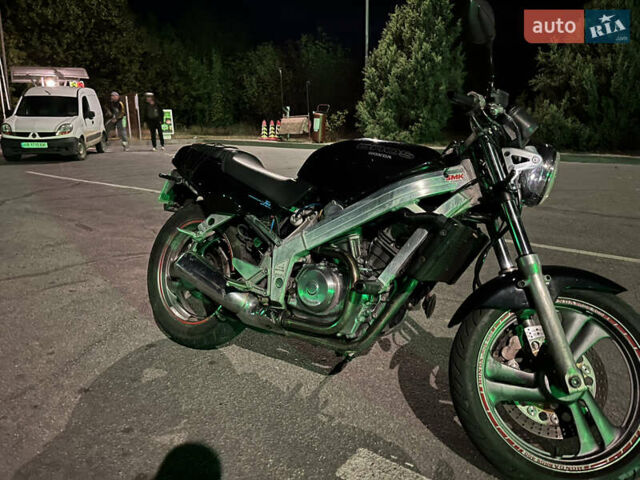 Хонда Bros 400, об'ємом двигуна 0.4 л та пробігом 70 тис. км за 1900 $, фото 5 на Automoto.ua