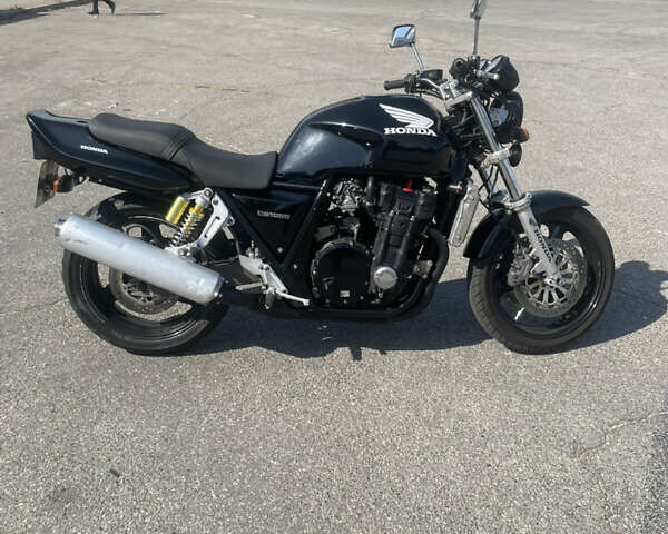 Чорний Хонда CB 1000SF, об'ємом двигуна 1 л та пробігом 57 тис. км за 2900 $, фото 1 на Automoto.ua