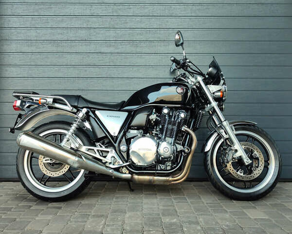 Черный Хонда CB 1100, объемом двигателя 1.1 л и пробегом 14 тыс. км за 7800 $, фото 1 на Automoto.ua
