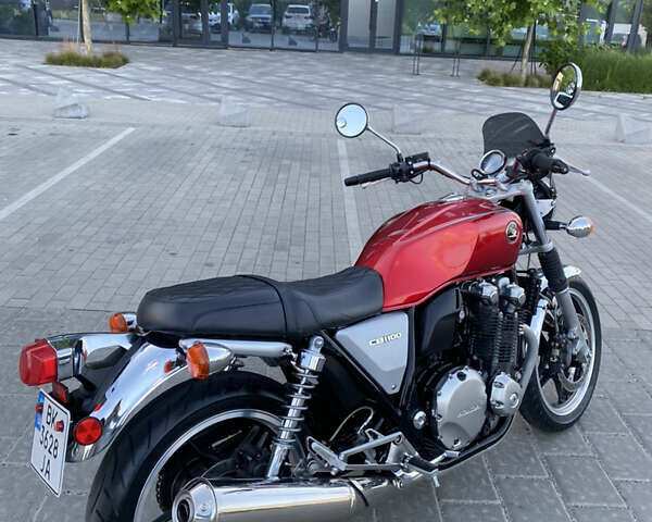 Красный Хонда CB 1100, объемом двигателя 1.1 л и пробегом 30 тыс. км за 6300 $, фото 2 на Automoto.ua