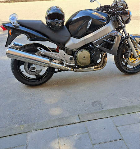 Хонда CB 1100SF X-11, об'ємом двигуна 1 л та пробігом 35 тис. км за 5350 $, фото 5 на Automoto.ua