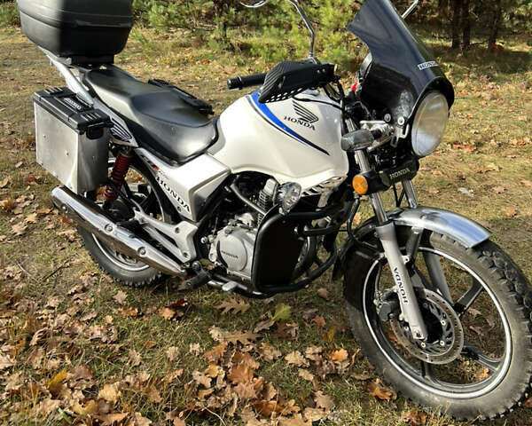 Хонда CB 125F, объемом двигателя 0.12 л и пробегом 11 тыс. км за 1400 $, фото 1 на Automoto.ua