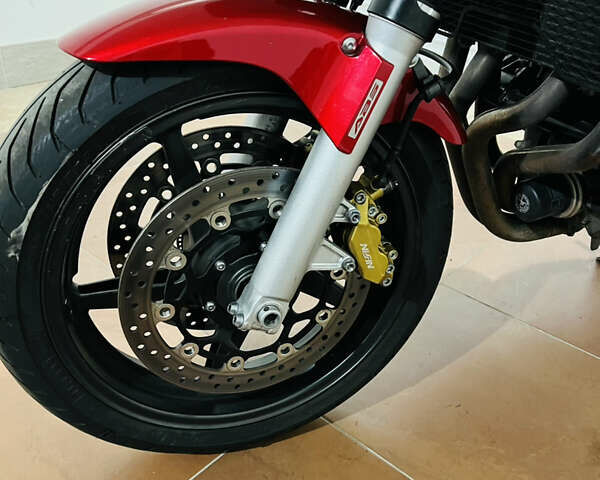 Білий Хонда CB 1300S, об'ємом двигуна 1.3 л та пробігом 38 тис. км за 7700 $, фото 38 на Automoto.ua