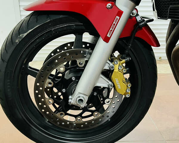 Білий Хонда CB 1300S, об'ємом двигуна 1.3 л та пробігом 38 тис. км за 7700 $, фото 3 на Automoto.ua