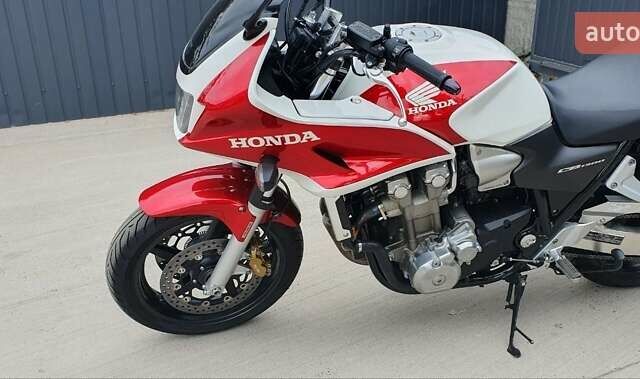 Серый Хонда CB 1300S, объемом двигателя 1.3 л и пробегом 38 тыс. км за 7500 $, фото 7 на Automoto.ua