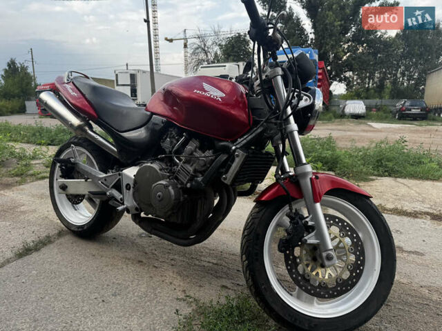 Красный Хонда CB 250F Hornet, объемом двигателя 0.25 л и пробегом 50 тыс. км за 2400 $, фото 1 на Automoto.ua