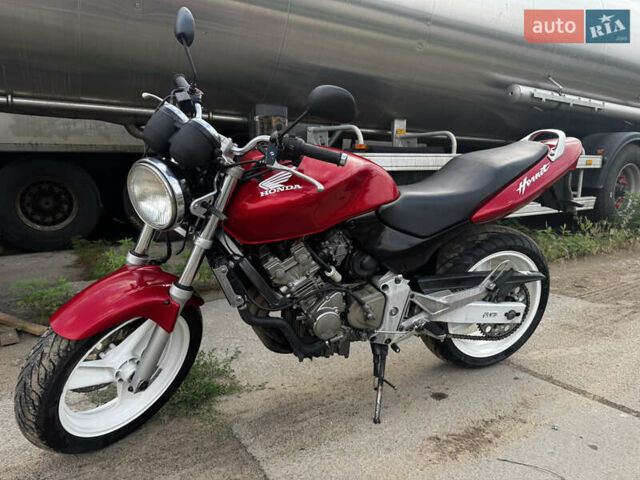 Красный Хонда CB 250F Hornet, объемом двигателя 0.25 л и пробегом 50 тыс. км за 2400 $, фото 2 на Automoto.ua