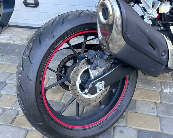 Хонда CB 250R, объемом двигателя 0 л и пробегом 11 тыс. км за 4300 $, фото 6 на Automoto.ua