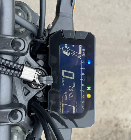 Красный Хонда CB 300R, объемом двигателя 0.3 л и пробегом 2 тыс. км за 4500 $, фото 4 на Automoto.ua