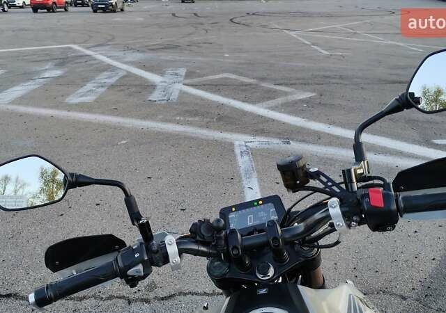 Серый Хонда CB 300R, объемом двигателя 0.29 л и пробегом 41 тыс. км за 5000 $, фото 5 на Automoto.ua