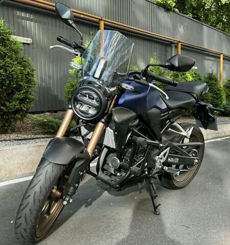 Синий Хонда CB 300R, объемом двигателя 0.29 л и пробегом 4 тыс. км за 4700 $, фото 8 на Automoto.ua