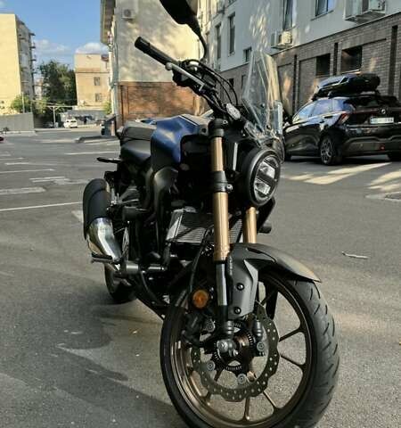 Синий Хонда CB 300R, объемом двигателя 0.29 л и пробегом 4 тыс. км за 4700 $, фото 9 на Automoto.ua