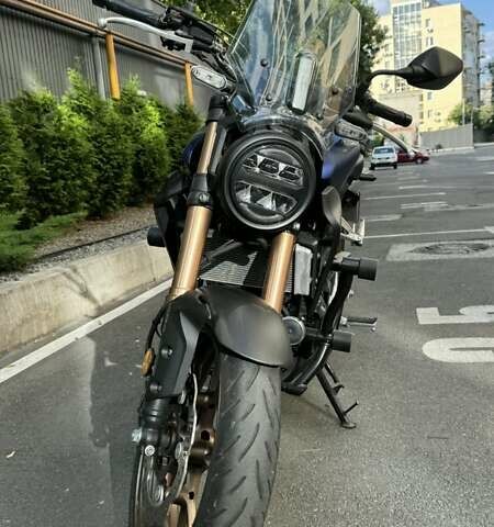 Синий Хонда CB 300R, объемом двигателя 0.29 л и пробегом 4 тыс. км за 4700 $, фото 1 на Automoto.ua