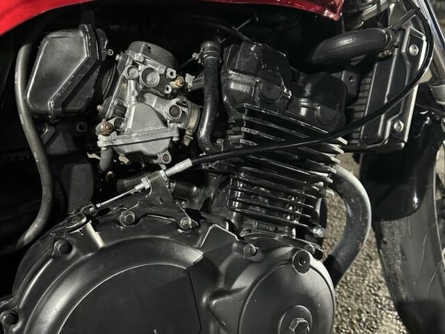 Хонда CB 400, об'ємом двигуна 0.4 л та пробігом 0 тис. км за 3086 $, фото 7 на Automoto.ua