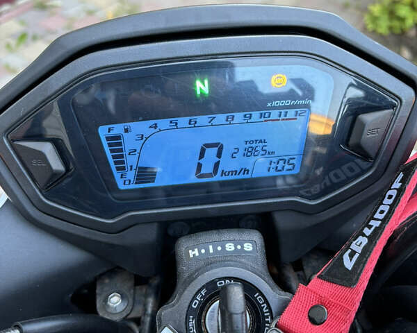Белый Хонда CB 400F, объемом двигателя 0.4 л и пробегом 22 тыс. км за 4900 $, фото 8 на Automoto.ua