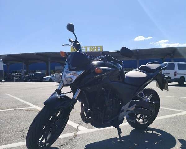 Черный Хонда CB 400F, объемом двигателя 0.4 л и пробегом 25 тыс. км за 5000 $, фото 1 на Automoto.ua