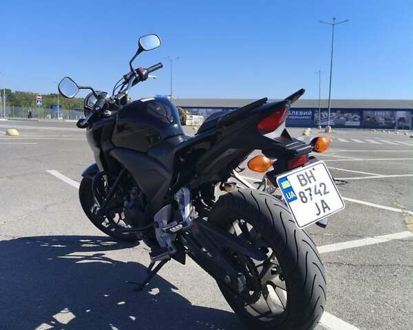 Черный Хонда CB 400F, объемом двигателя 0.4 л и пробегом 25 тыс. км за 5000 $, фото 8 на Automoto.ua