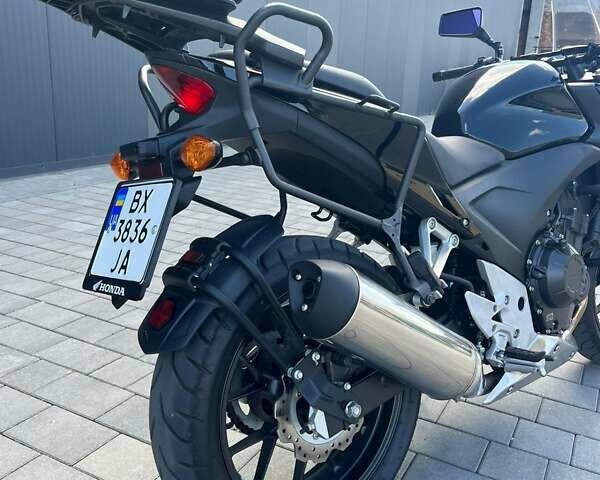 Чорний Хонда CB 400F, об'ємом двигуна 0 л та пробігом 4 тис. км за 5400 $, фото 2 на Automoto.ua