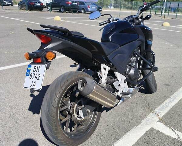 Черный Хонда CB 400F, объемом двигателя 0.4 л и пробегом 25 тыс. км за 5000 $, фото 6 на Automoto.ua
