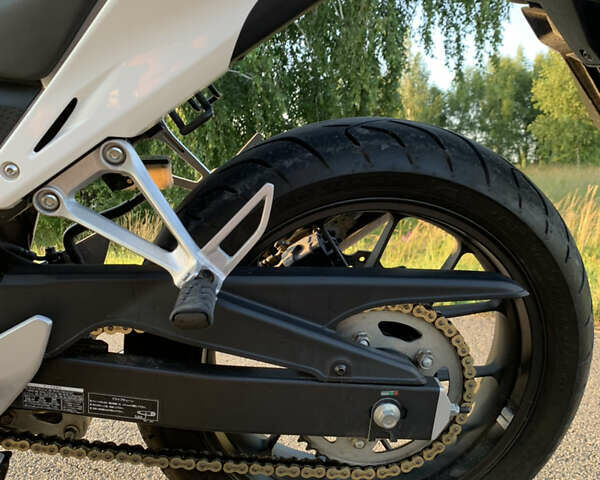 Хонда CB 400F, объемом двигателя 0.4 л и пробегом 22 тыс. км за 4299 $, фото 8 на Automoto.ua