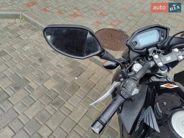 Хонда CB 400F, объемом двигателя 0.4 л и пробегом 14 тыс. км за 3700 $, фото 5 на Automoto.ua