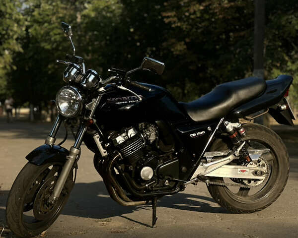 Чорний Хонда CB 400SF, об'ємом двигуна 0.4 л та пробігом 35 тис. км за 3200 $, фото 1 на Automoto.ua