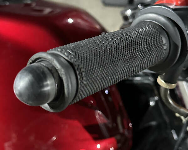 Черный Хонда CB 400SF, объемом двигателя 0.4 л и пробегом 40 тыс. км за 3000 $, фото 11 на Automoto.ua