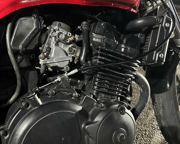 Черный Хонда CB 400SF, объемом двигателя 0.4 л и пробегом 40 тыс. км за 3000 $, фото 10 на Automoto.ua