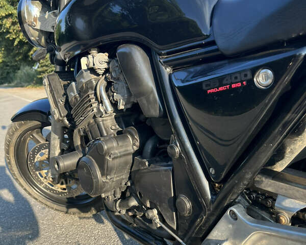 Черный Хонда CB 400SF, объемом двигателя 0.4 л и пробегом 20 тыс. км за 2600 $, фото 11 на Automoto.ua