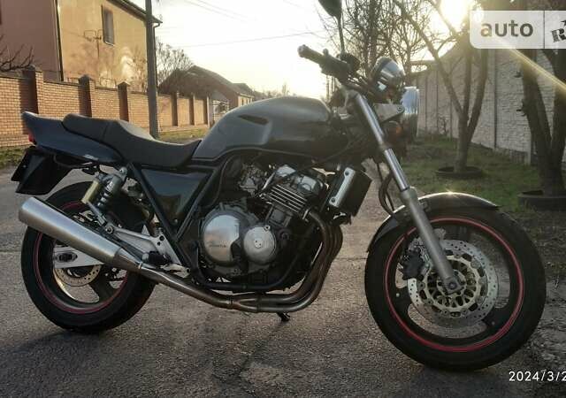 Чорний Хонда CB 400SF, об'ємом двигуна 0.4 л та пробігом 30 тис. км за 3100 $, фото 5 на Automoto.ua