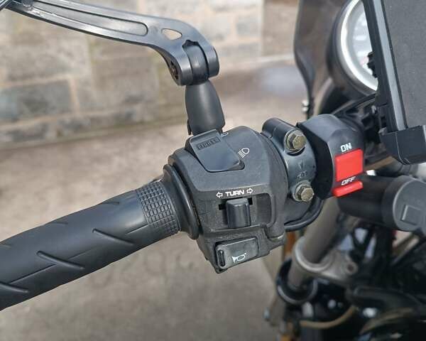 Черный Хонда CB 400SF, объемом двигателя 0.38 л и пробегом 53 тыс. км за 4000 $, фото 54 на Automoto.ua