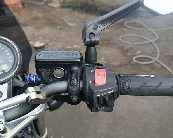 Черный Хонда CB 400SF, объемом двигателя 0.38 л и пробегом 53 тыс. км за 4000 $, фото 57 на Automoto.ua