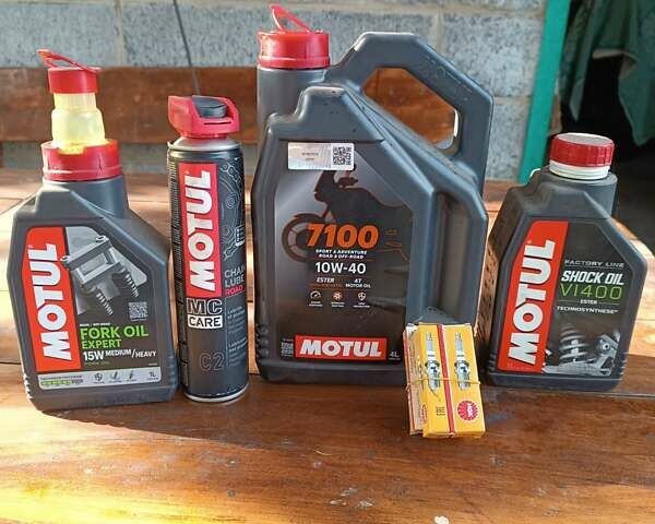 Черный Хонда CB 400SF, объемом двигателя 0.38 л и пробегом 53 тыс. км за 4000 $, фото 44 на Automoto.ua