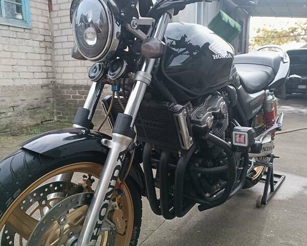 Черный Хонда CB 400SF, объемом двигателя 0.38 л и пробегом 53 тыс. км за 4000 $, фото 43 на Automoto.ua