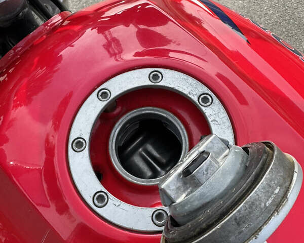 Красный Хонда CB 400SF, объемом двигателя 0.4 л и пробегом 55 тыс. км за 2900 $, фото 9 на Automoto.ua