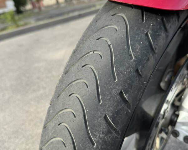 Красный Хонда CB 400SF, объемом двигателя 0.4 л и пробегом 55 тыс. км за 2900 $, фото 10 на Automoto.ua