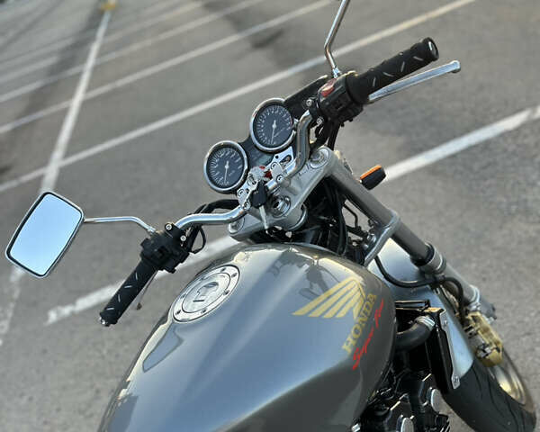 Хонда CB 400SF, объемом двигателя 0 л и пробегом 30 тыс. км за 2500 $, фото 1 на Automoto.ua