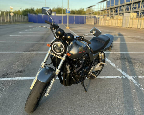 Хонда CB 400SF, объемом двигателя 0 л и пробегом 30 тыс. км за 2500 $, фото 9 на Automoto.ua