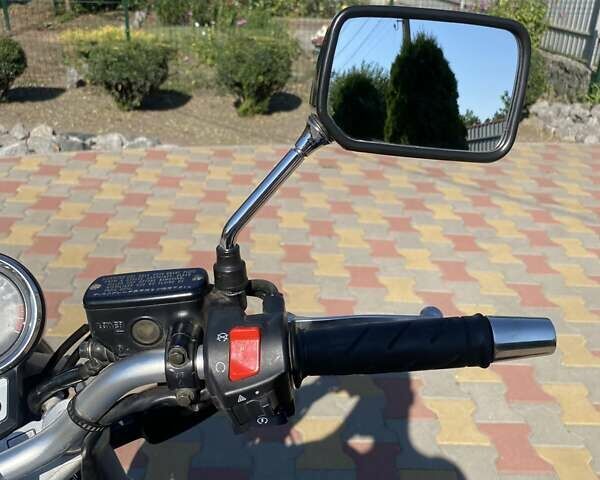 Серый Хонда CB 400SF, объемом двигателя 0.4 л и пробегом 72 тыс. км за 3200 $, фото 6 на Automoto.ua