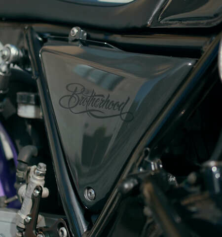 Серый Хонда CB 400SF, объемом двигателя 0.4 л и пробегом 60 тыс. км за 5499 $, фото 7 на Automoto.ua