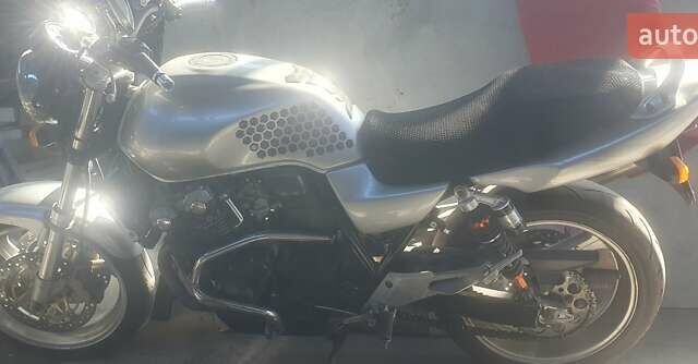 Сірий Хонда CB 400SF, об'ємом двигуна 0 л та пробігом 60 тис. км за 2190 $, фото 10 на Automoto.ua