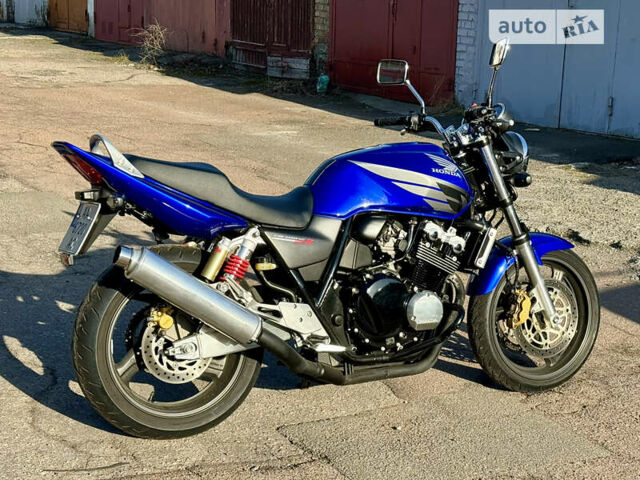 Синий Хонда CB 400SF, объемом двигателя 0.4 л и пробегом 19 тыс. км за 5300 $, фото 7 на Automoto.ua