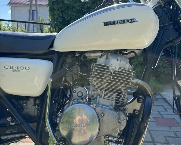 Белый Хонда CB 400SS-E, объемом двигателя 0.4 л и пробегом 36 тыс. км за 4000 $, фото 3 на Automoto.ua