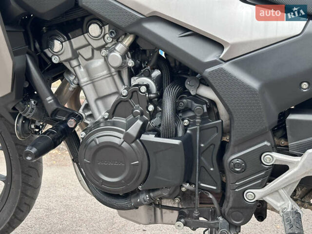 Серый Хонда CB 400X, объемом двигателя 0.4 л и пробегом 37 тыс. км за 5700 $, фото 7 на Automoto.ua