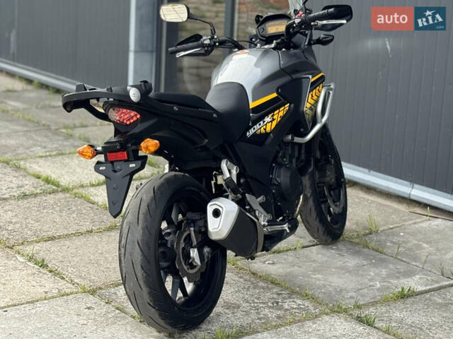 Серый Хонда CB 400X, объемом двигателя 0.4 л и пробегом 11 тыс. км за 4800 $, фото 9 на Automoto.ua